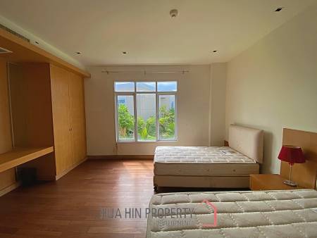 Great Deal! 3rd Floor 2 Bed 2 Bath Condo For Sale at Blue Lagoon - Sheraton