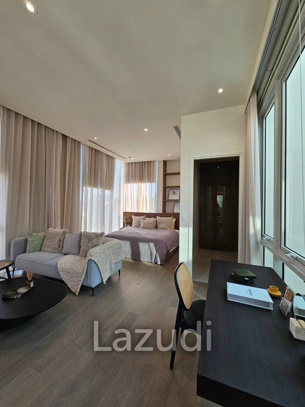 5 Bed 6 Bath 499 SQ.M Noble Terra Rama 9 - Ekamai