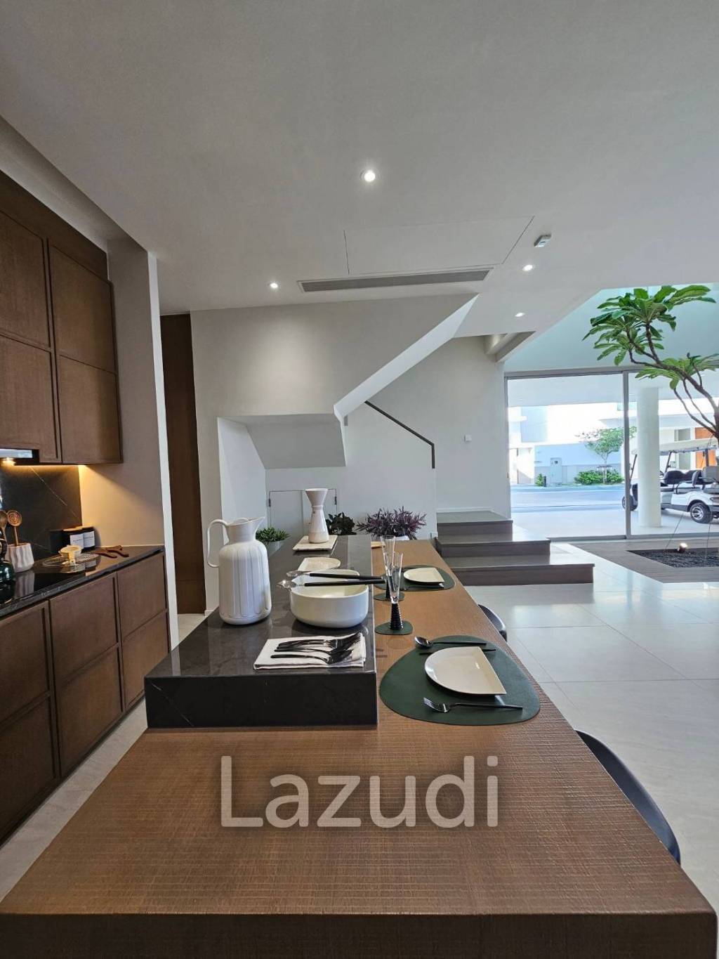 5 Bed 6 Bath 499 SQ.M Noble Terra Rama 9 - Ekamai
