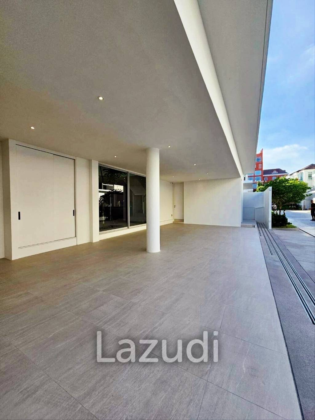 5 Bed 6 Bath 499 SQ.M Noble Terra Rama 9 - Ekamai