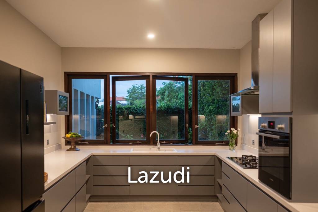 Impressive Freehold Gem in Batu Bolong