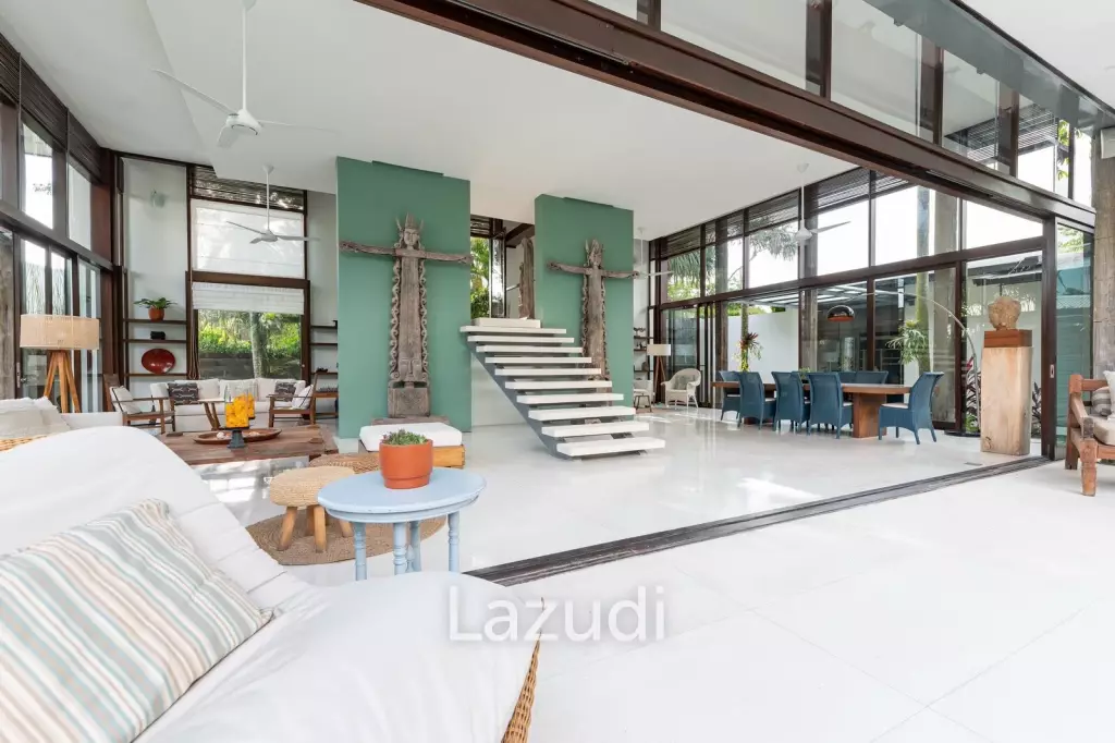 Impressive Freehold Gem in Batu Bolong