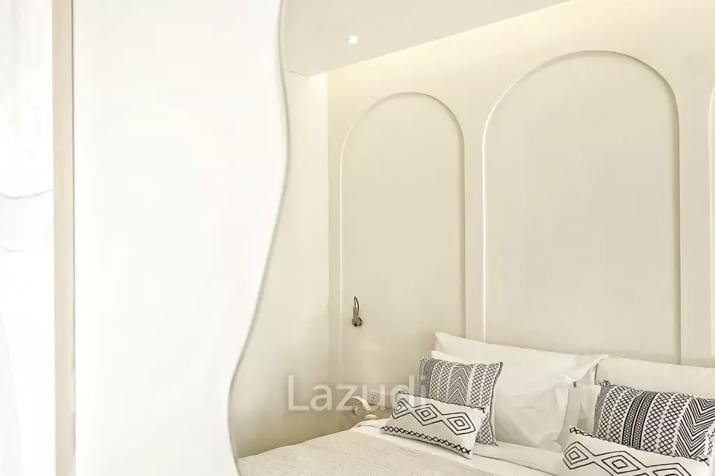 Modern 4 Bed Villa For Sale in Seminyak
