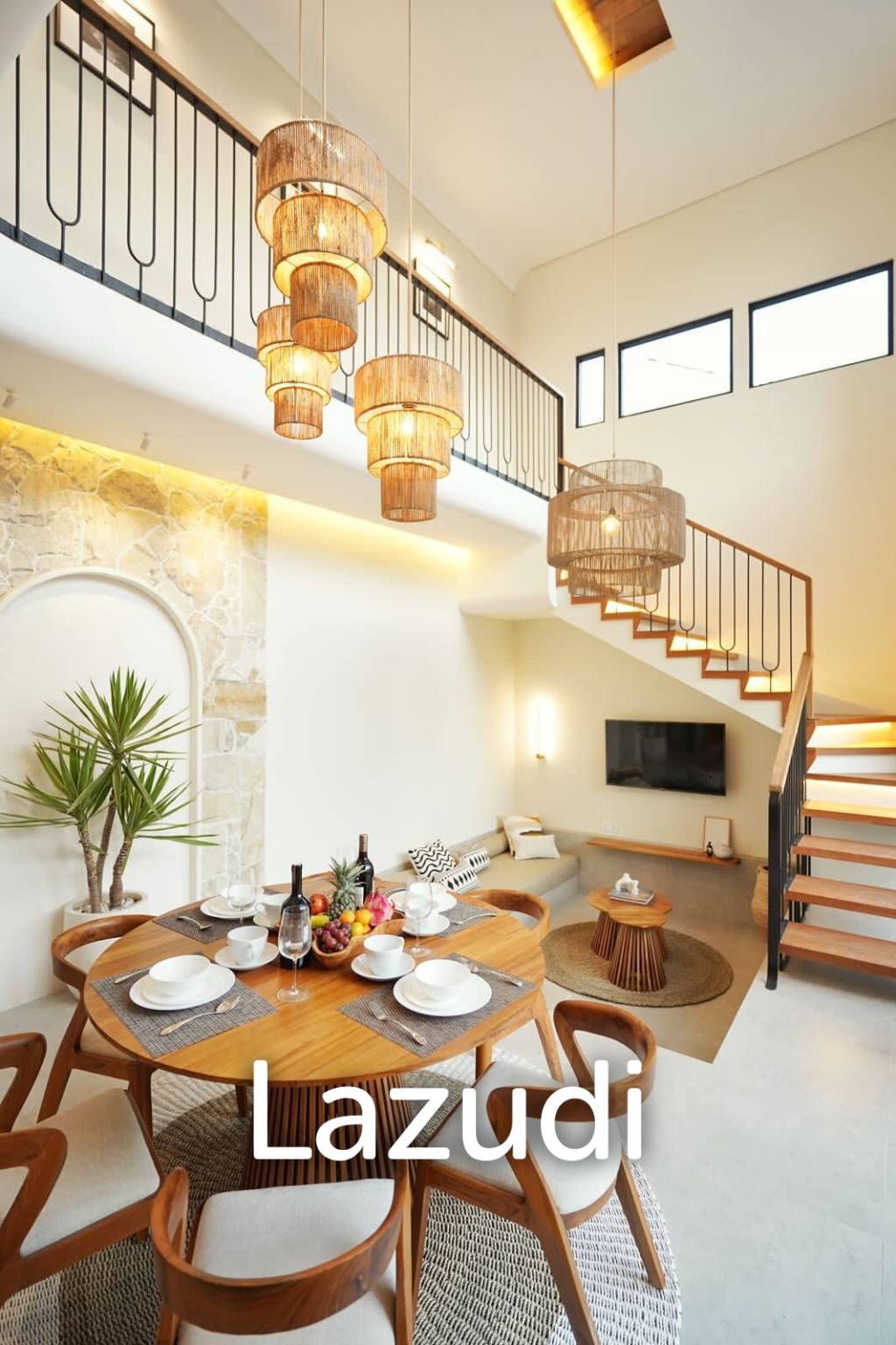 Modern 4 Bed Villa For Sale in Seminyak