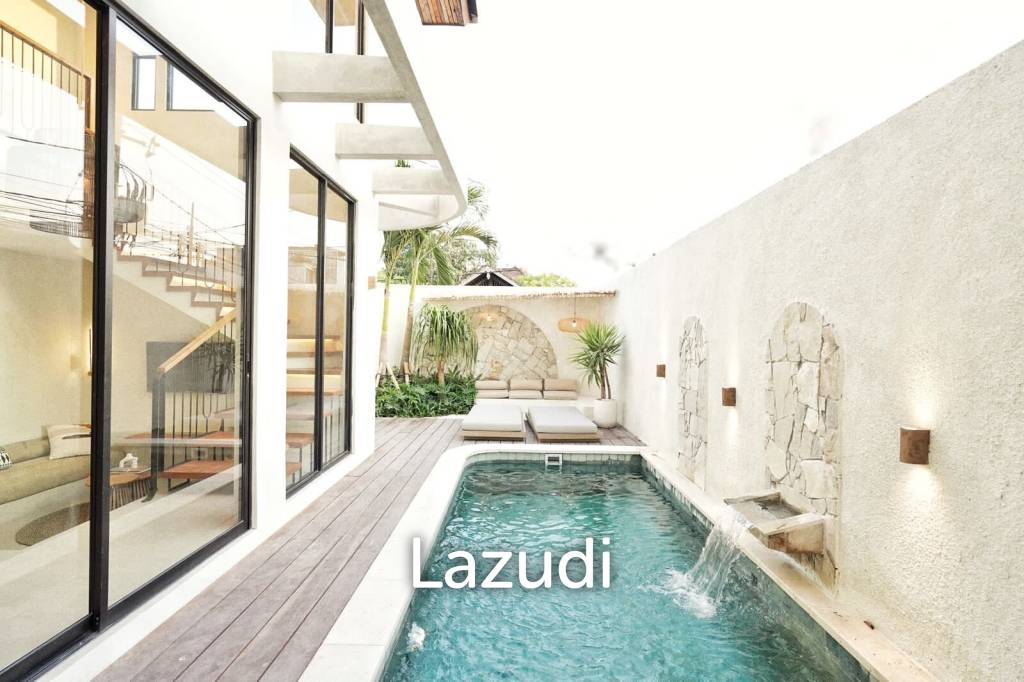Modern 4 Bed Villa For Sale in Seminyak