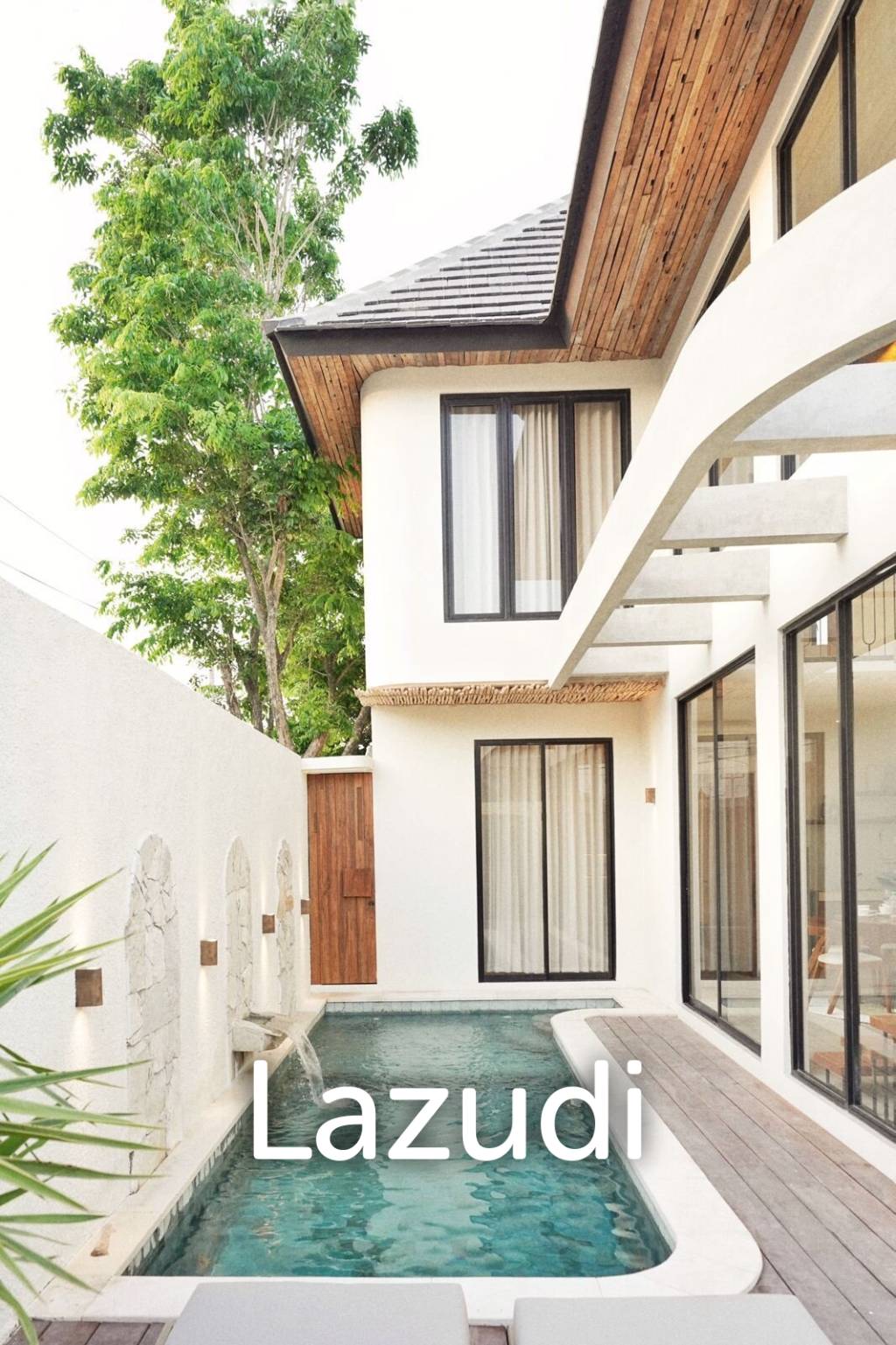 Modern 4 Bed Villa For Sale in Seminyak