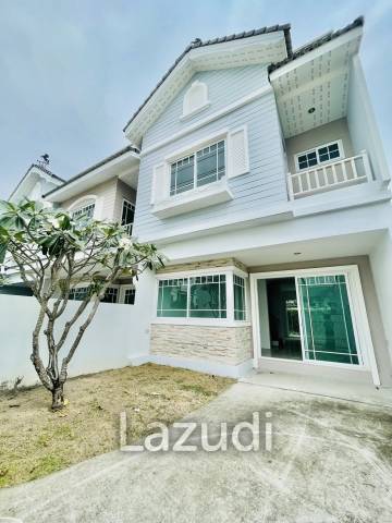 3 Bed 3 Bath 134 SQ.M Bristol Park Pattaya