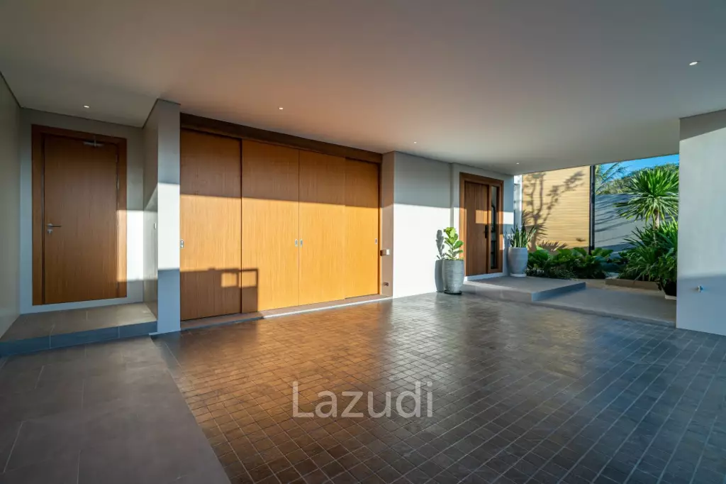 3 Beds 3 Baths 445.70 SQ.M Alinda Villas