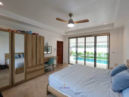 3 Bedroom Pool Villa in Paklok, near Mission Hills Golf Course Phuket