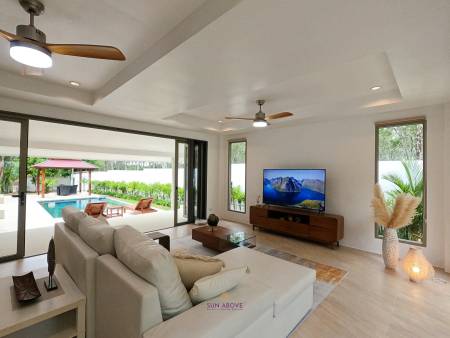 3 Bedroom Pool Villa in Paklok, near Mission Hills Golf Course Phuket