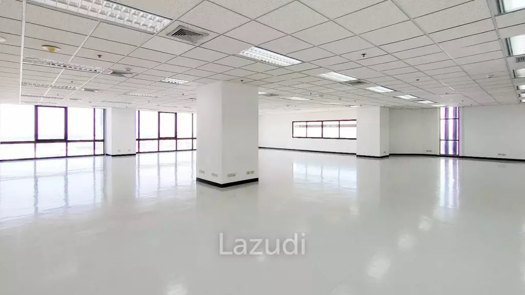 Office space for rent in Bangna