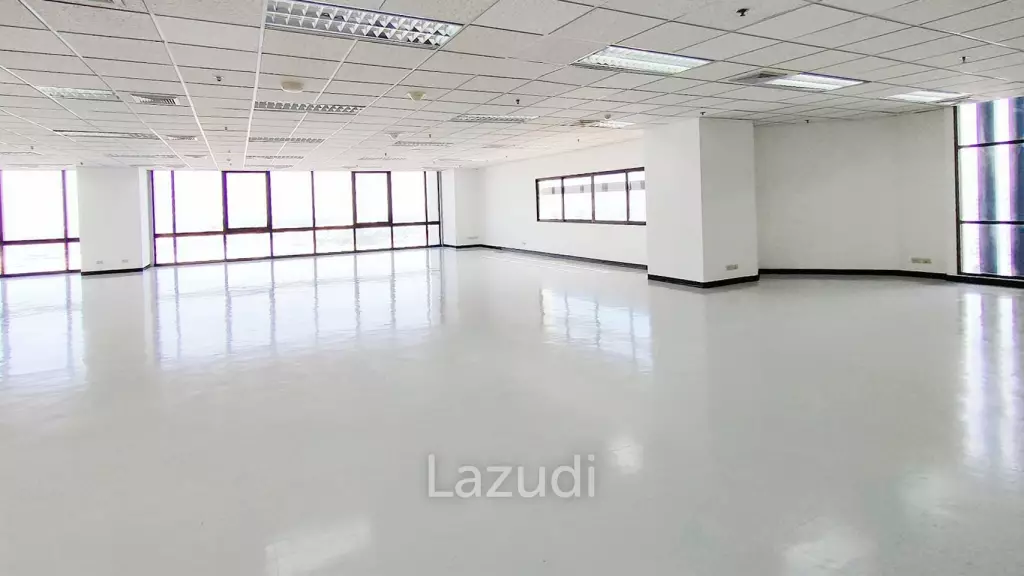 Office space for rent in Bangna