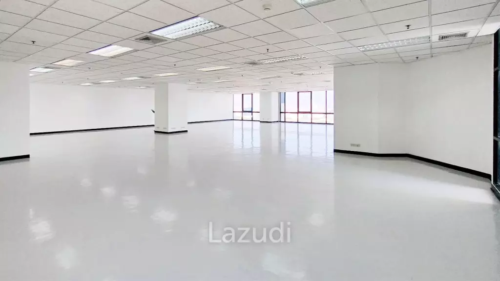 Office space for rent in Bangna