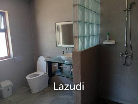 Serene Luxury Unveiled: 400 sqm Villa on 1600 sqm  with Rock-Embedded Pool and Picturesque Park Views