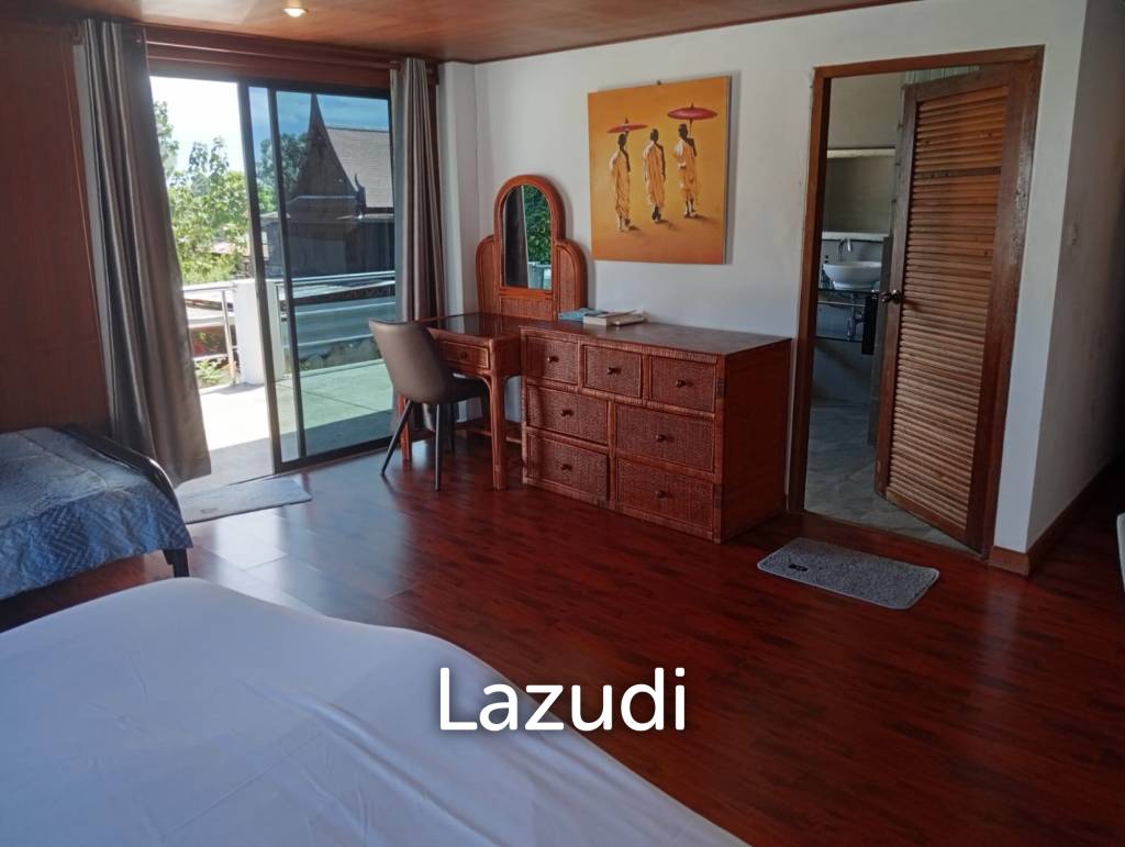 Serene Luxury Unveiled: 400 sqm Villa on 1600 sqm  with Rock-Embedded Pool and Picturesque Park Views