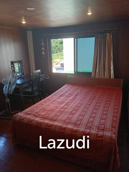 Serene Luxury Unveiled: 400 sqm Villa on 1600 sqm  with Rock-Embedded Pool and Picturesque Park Views