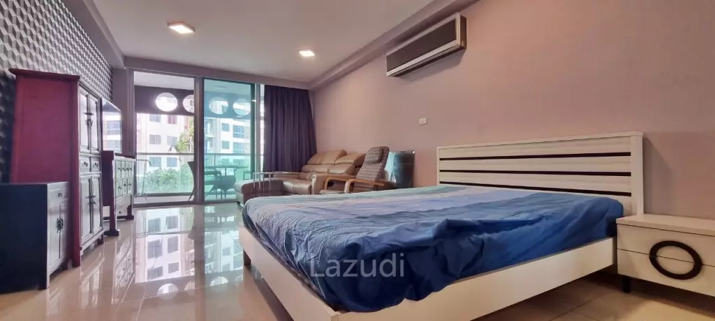 Studio 1 Bath 44.5 SQ.M. Park Royal 2