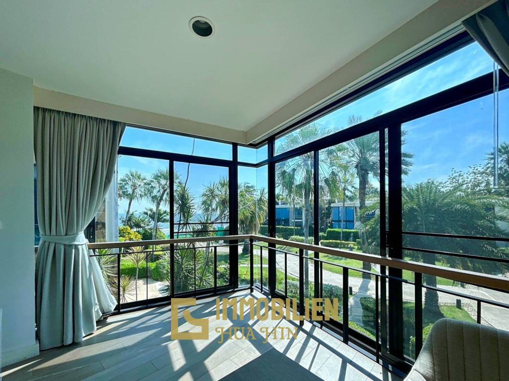 Baan Chai Talay : Beach Front 3 Bedroom Villa