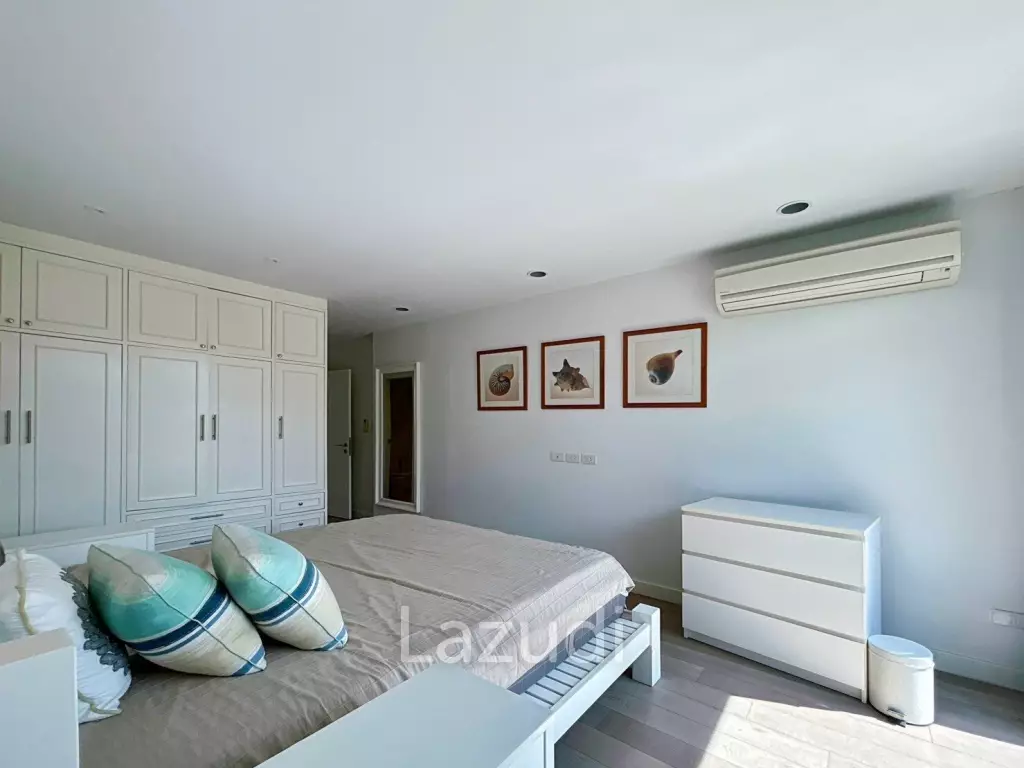 Baan Chai Talay: Beach Front 3 Bedroom Villa