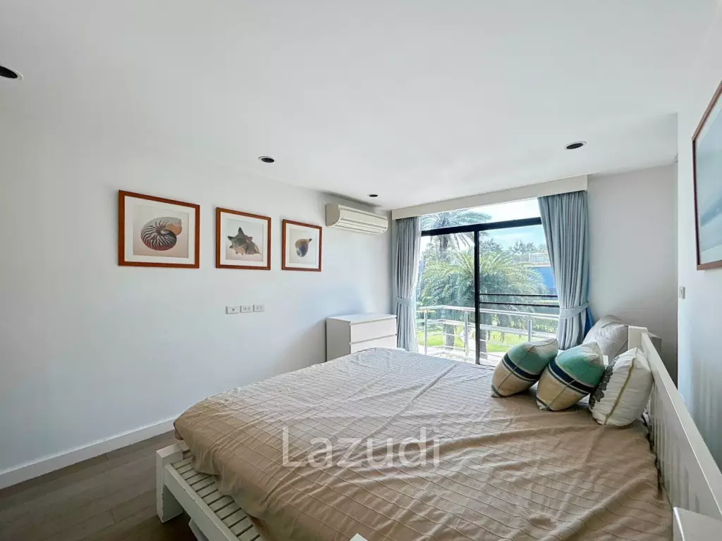 Baan Chai Talay: Beach Front 3 Bedroom Villa