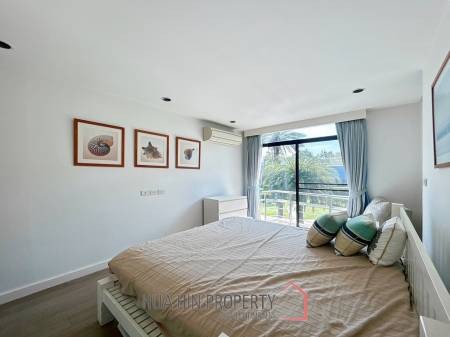 Baan Chai Talay: Beach Front 3 Bedroom Villa