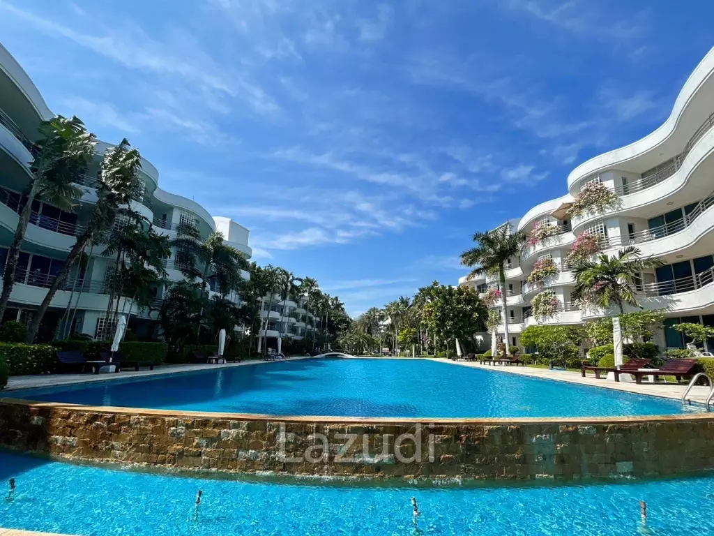 Baan Chai Talay: Beach Front 3 Bedroom Villa