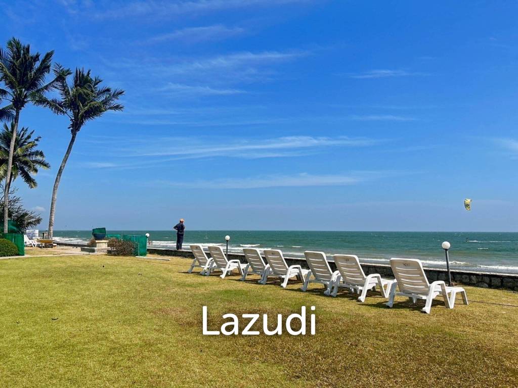 Baan Chai Talay: Beach Front 3 Bedroom Villa