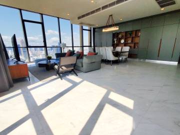 3 Bed 3 Bath 252 SQ.M The Monument Thong Lo