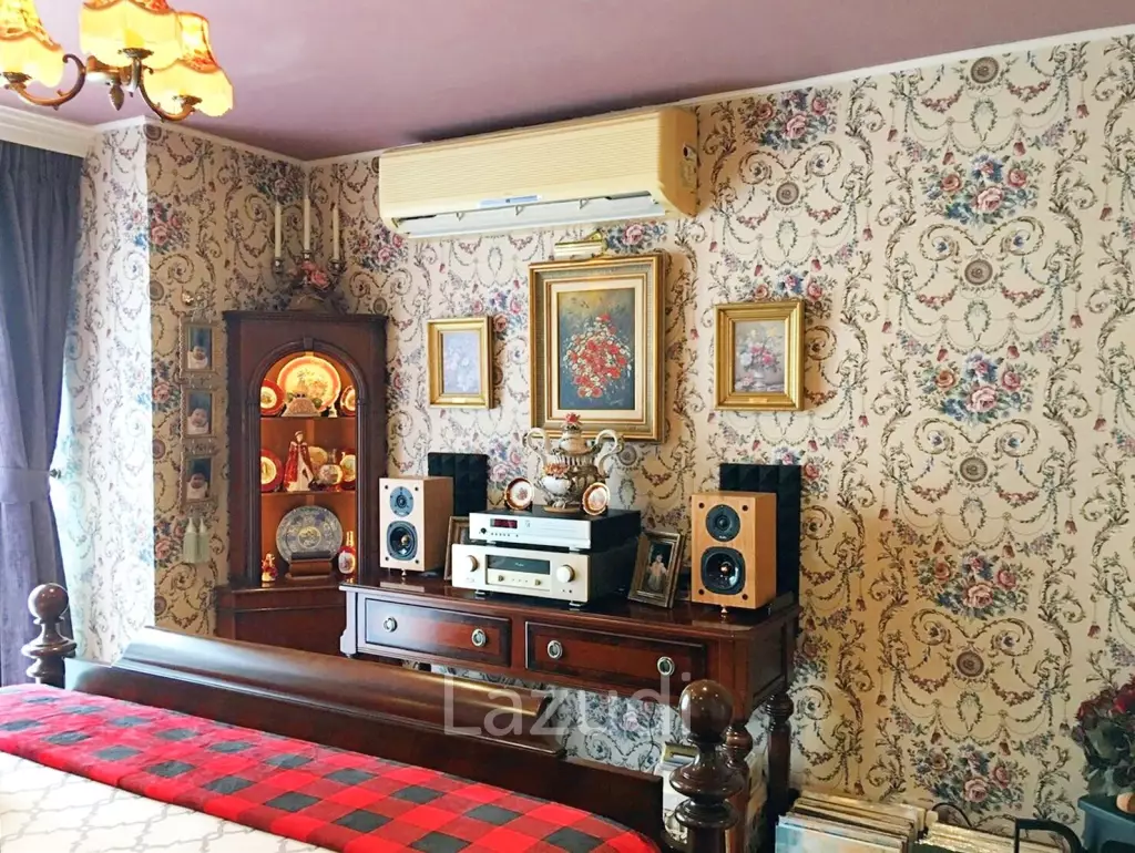 2 Bed 2 Bath 85 SQ.M Serene Place Sukhumvit 24