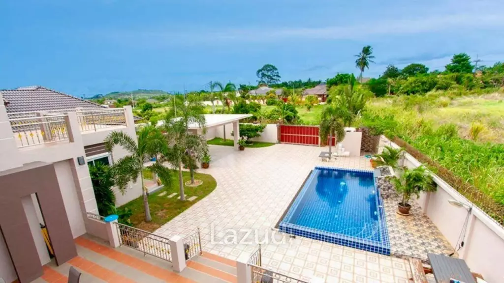 4 Beds 5 Baths 500 SQ.M. Morden House with Pool