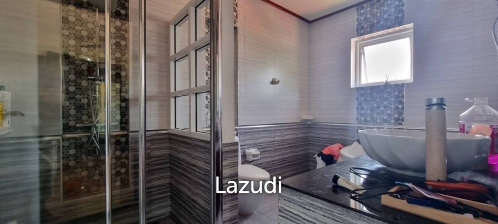 4 Beds 5 Baths 500 SQ.M. Morden House with Pool