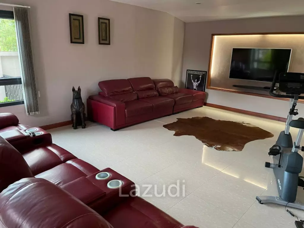 4 Beds 5 Baths 500 SQ.M. Morden House with Pool