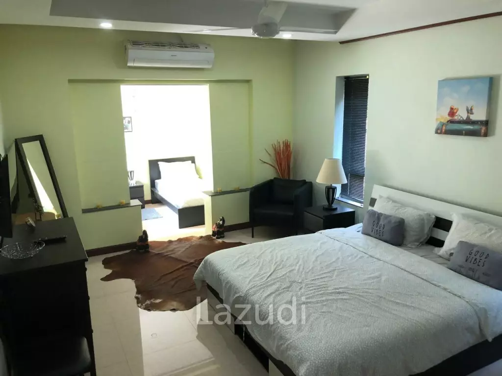 4 Beds 5 Baths 500 SQ.M. Morden House with Pool