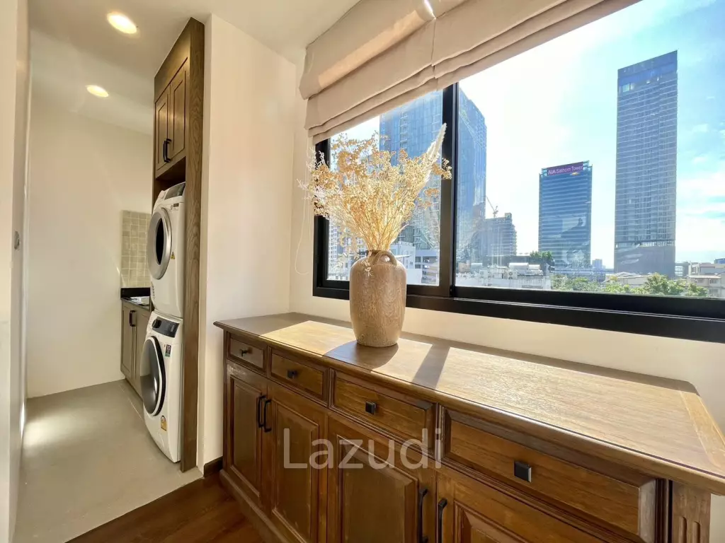 3 Bed  2 Bath 250 SQ.M Baan Silom Soi 11