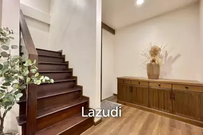 3 Bed  2 Bath 250 SQ.M Baan Silom Soi 11