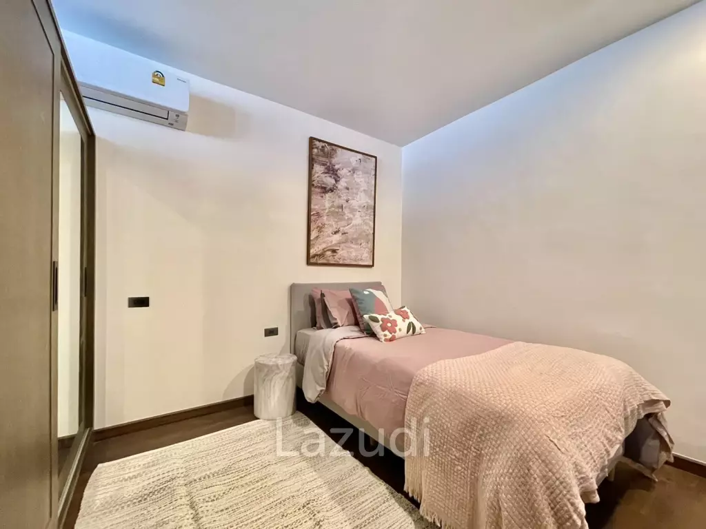3 Bed  2 Bath 250 SQ.M Baan Silom Soi 11