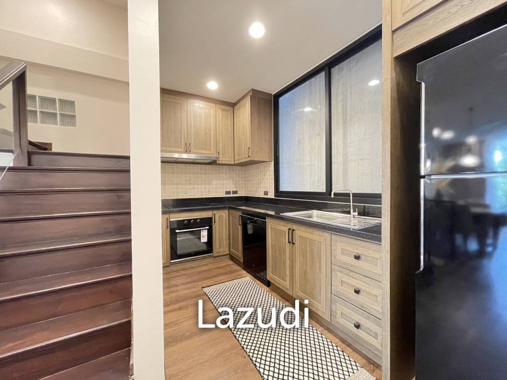 3 Bed  2 Bath 250 SQ.M Baan Silom Soi 11