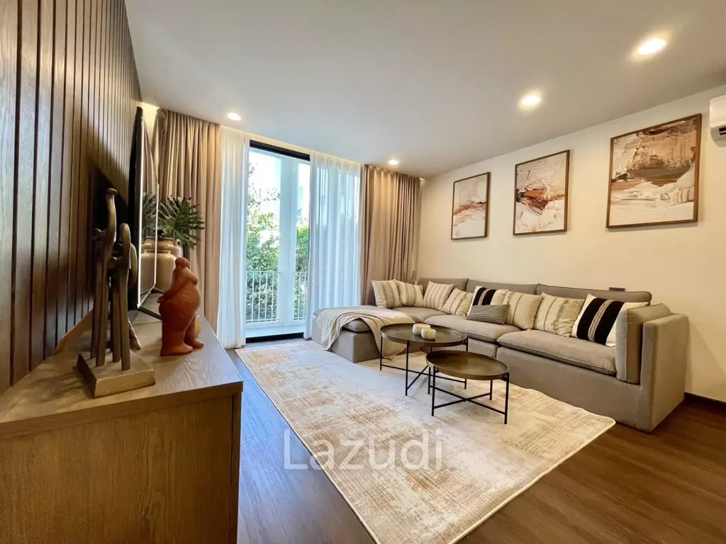 3 Bed  2 Bath 250 SQ.M Baan Silom Soi 11