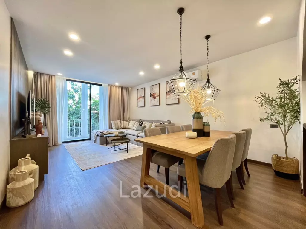 3 Bed  2 Bath 250 SQ.M Baan Silom Soi 11