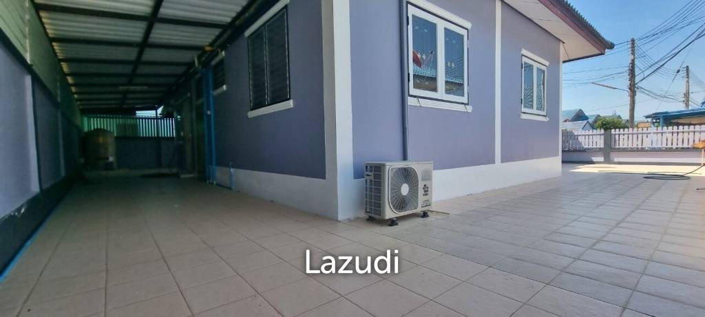 2 Beds 2 Baths 210 SQ.M. Navy House Bangsaray