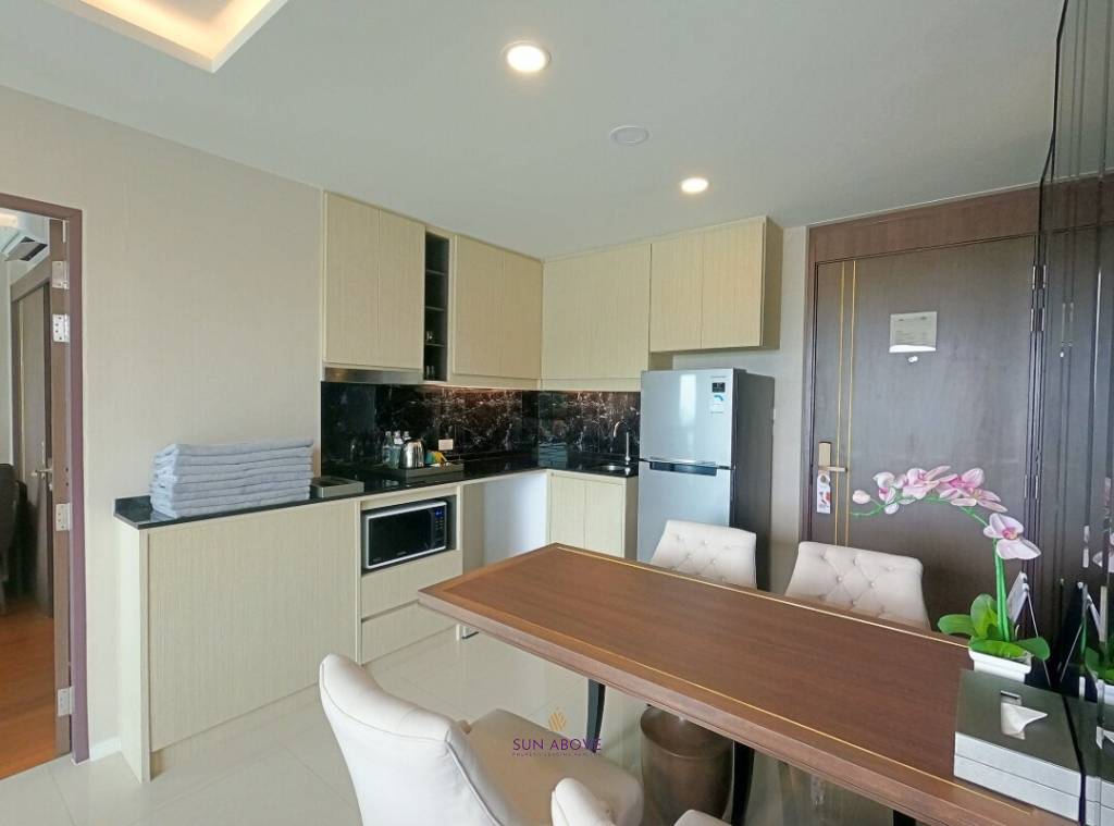 Sea View 2 Bedroom Condo in Surin area