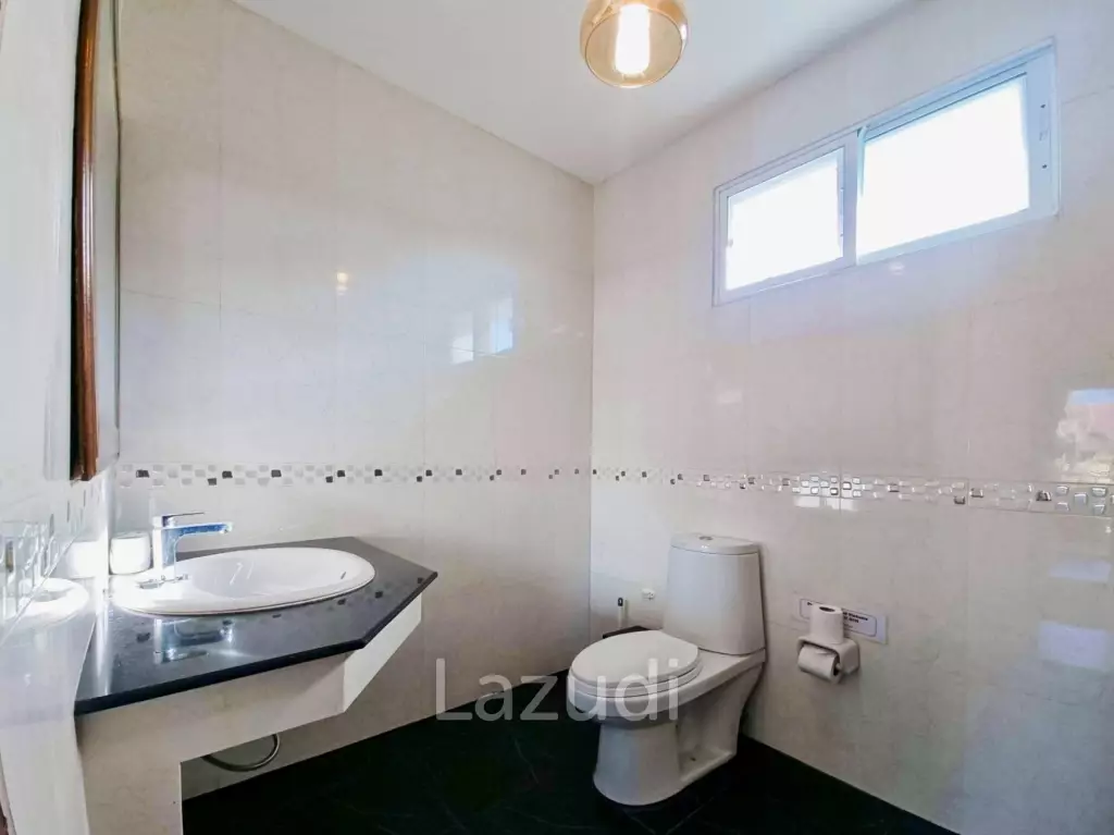 Huahin Beverly Hill: 4 Bedroom Mountain View