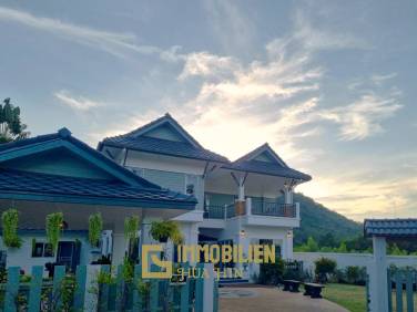 Huahin Beverly Hill: 4 Bedroom Mountain View