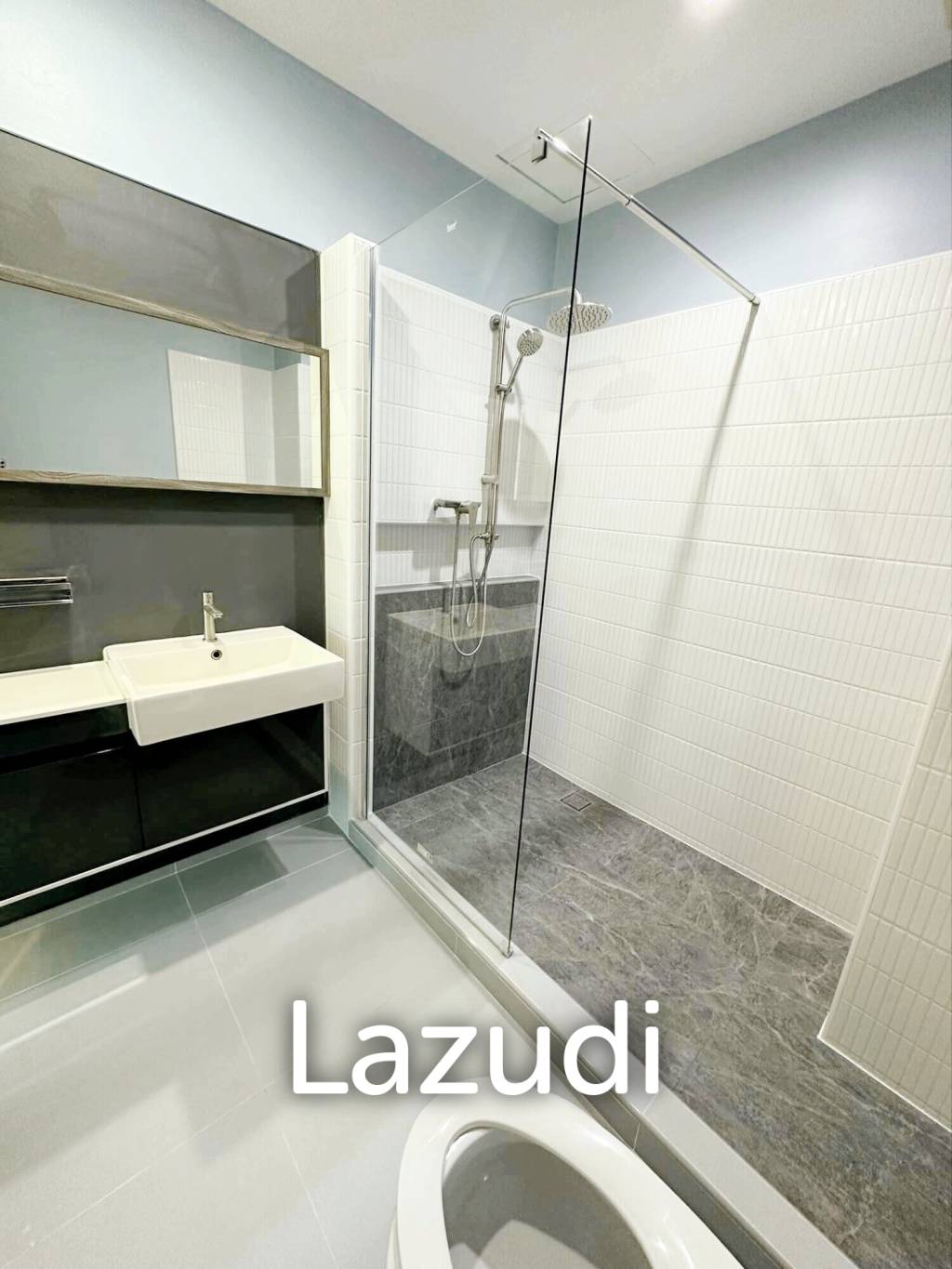 1 Bed 1 Bath 45 SQ.M The Room Sukhumvit 62