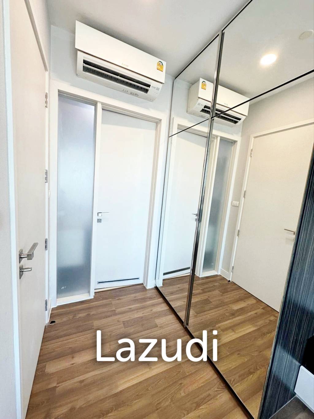 1 Bed 1 Bath 45 SQ.M The Room Sukhumvit 62