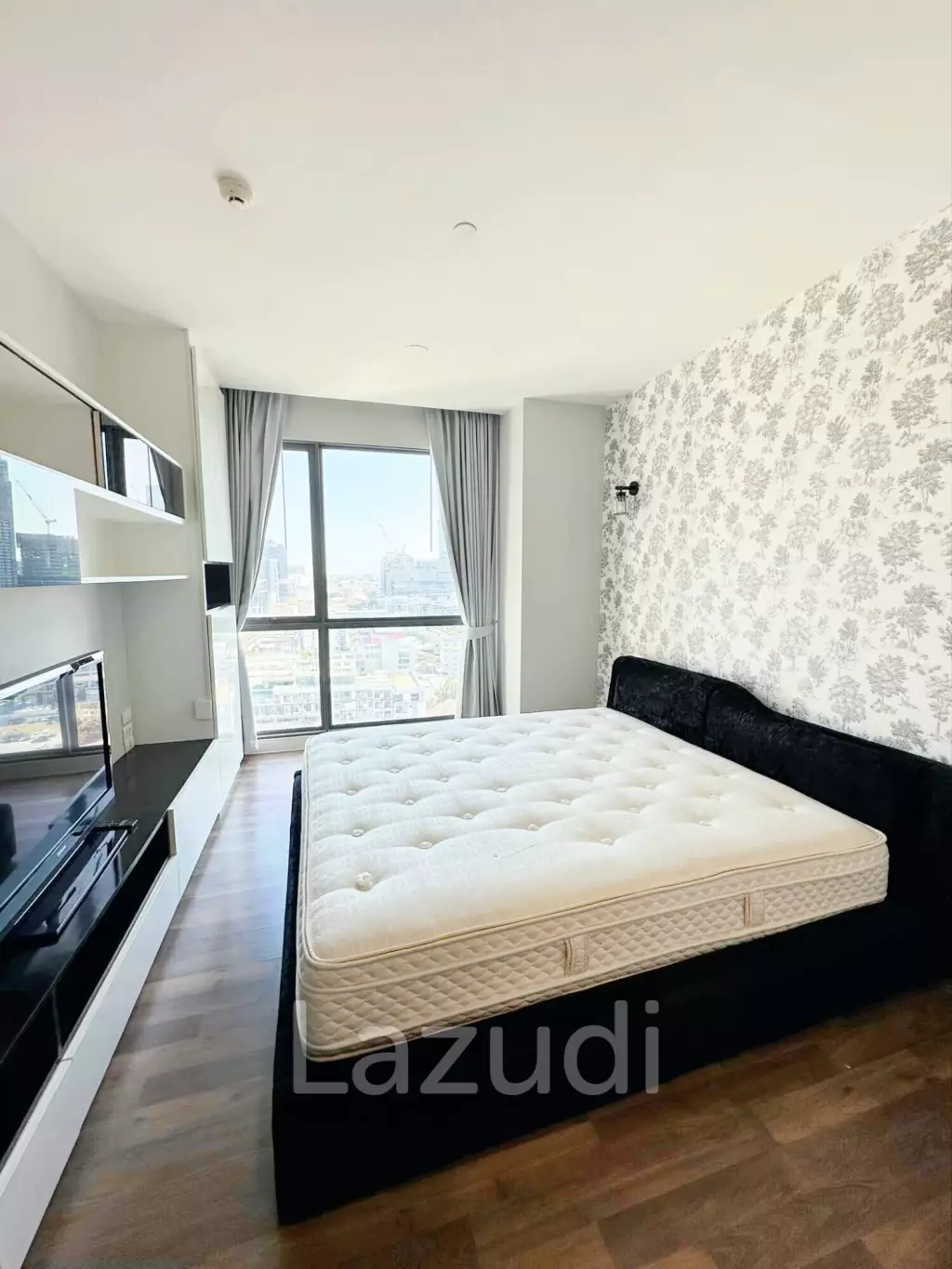 1 Bed 1 Bath 45 SQ.M The Room Sukhumvit 62
