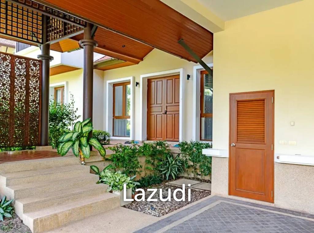 Luxury 5 Bedroom Pool Villa with Lake View in Layan, Phuket