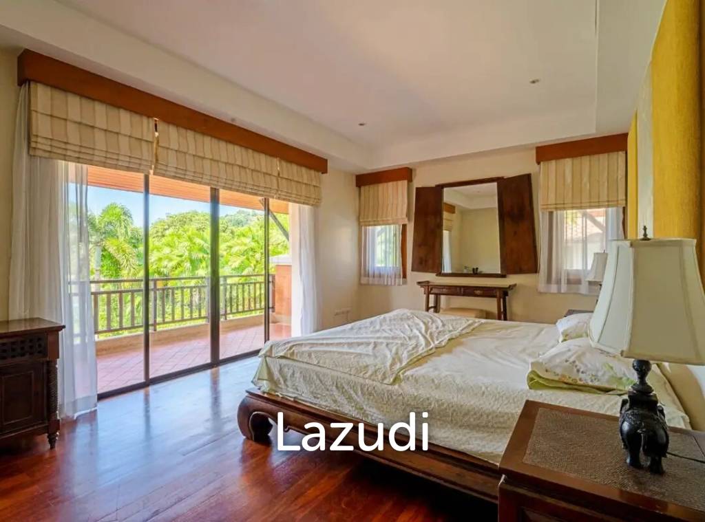 Luxury 5 Bedroom Pool Villa with Lake View in Layan, Phuket