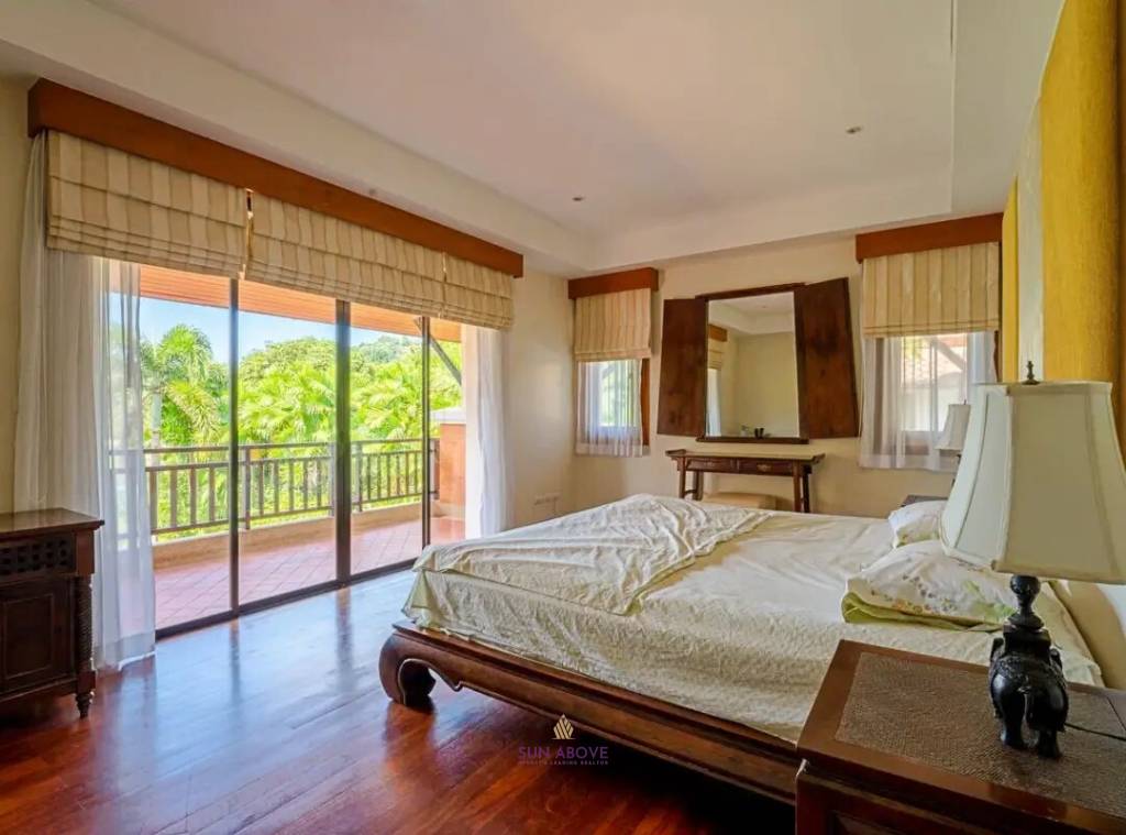 Luxury 5 Bedroom Pool Villa with Lake View in Layan, Phuket