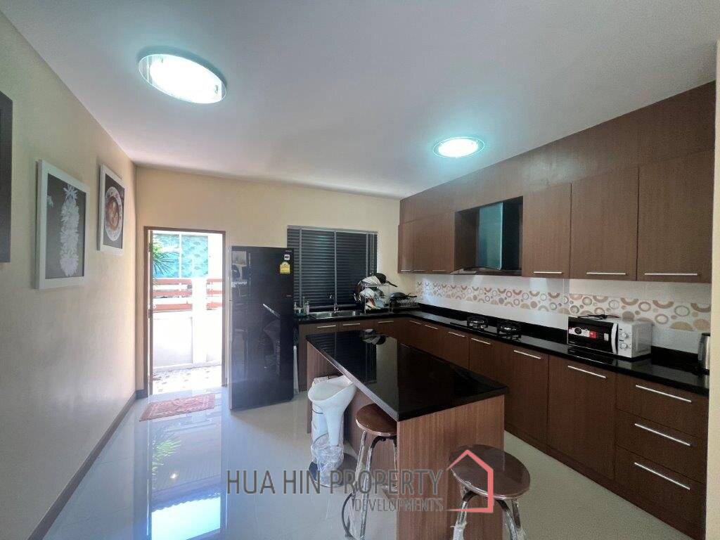 RAWIYA NATUREHOME  ON SOI 112  : 3 bed great condition pool villa